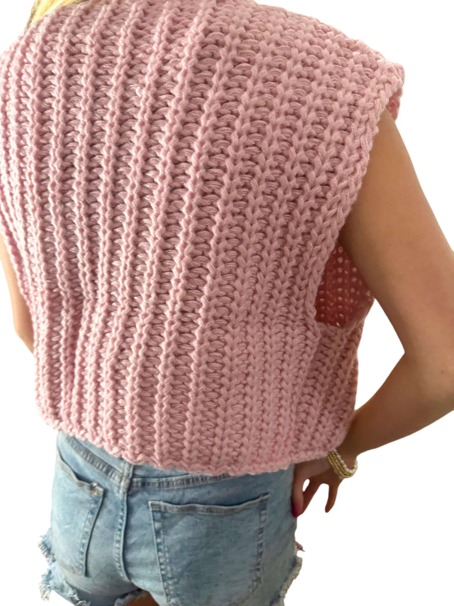 Chic Pink Sweater Vest with Glamorous Gold Buttons