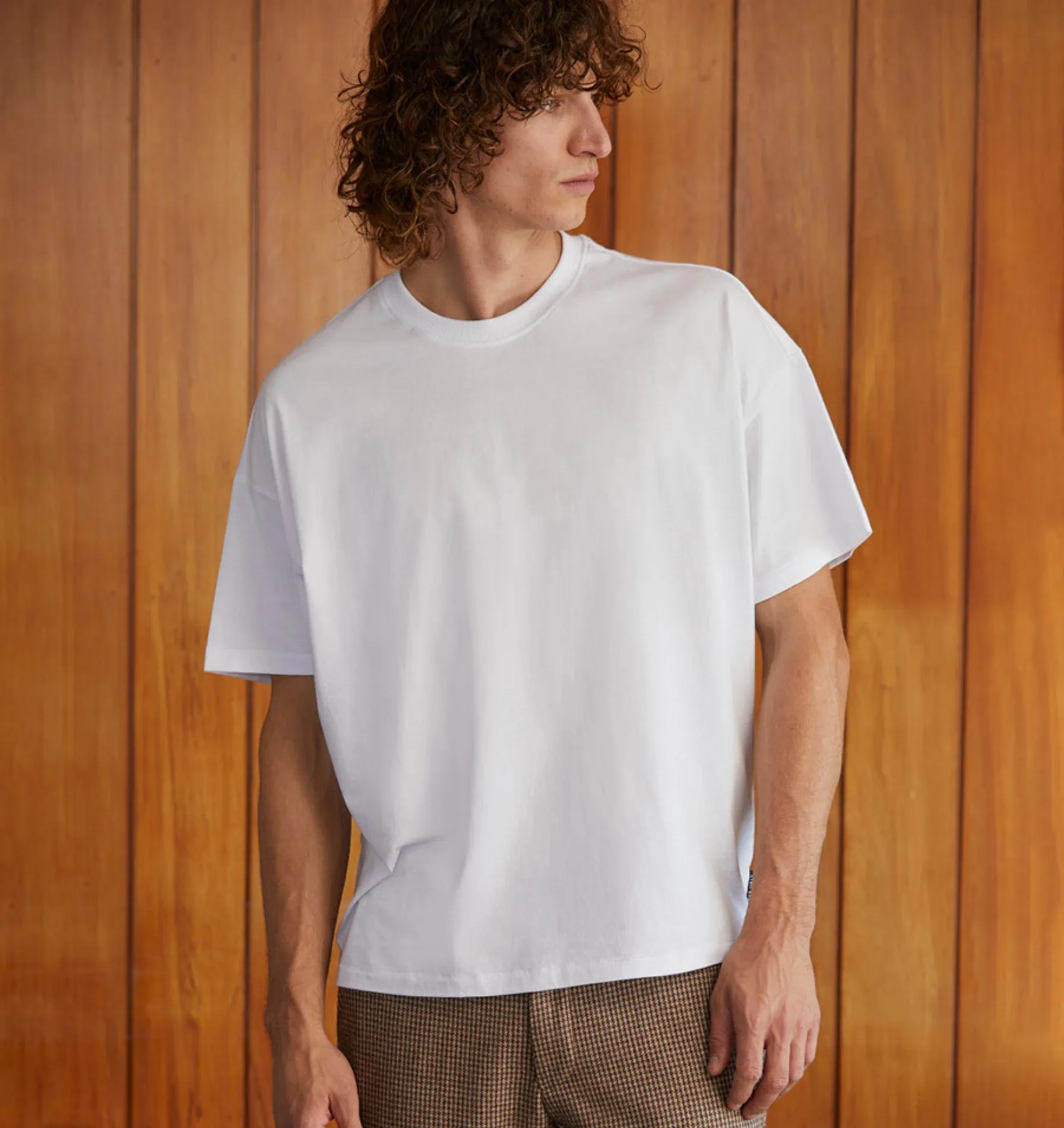 Lewi Tee - White