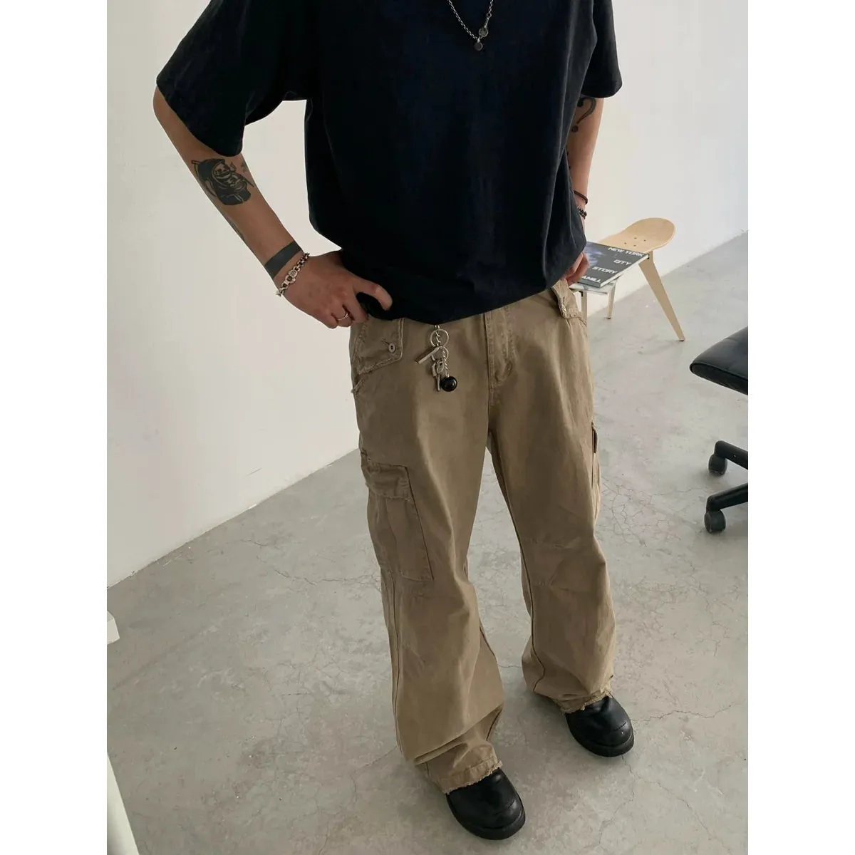 Relaxed Straight Leg Cargo Pants