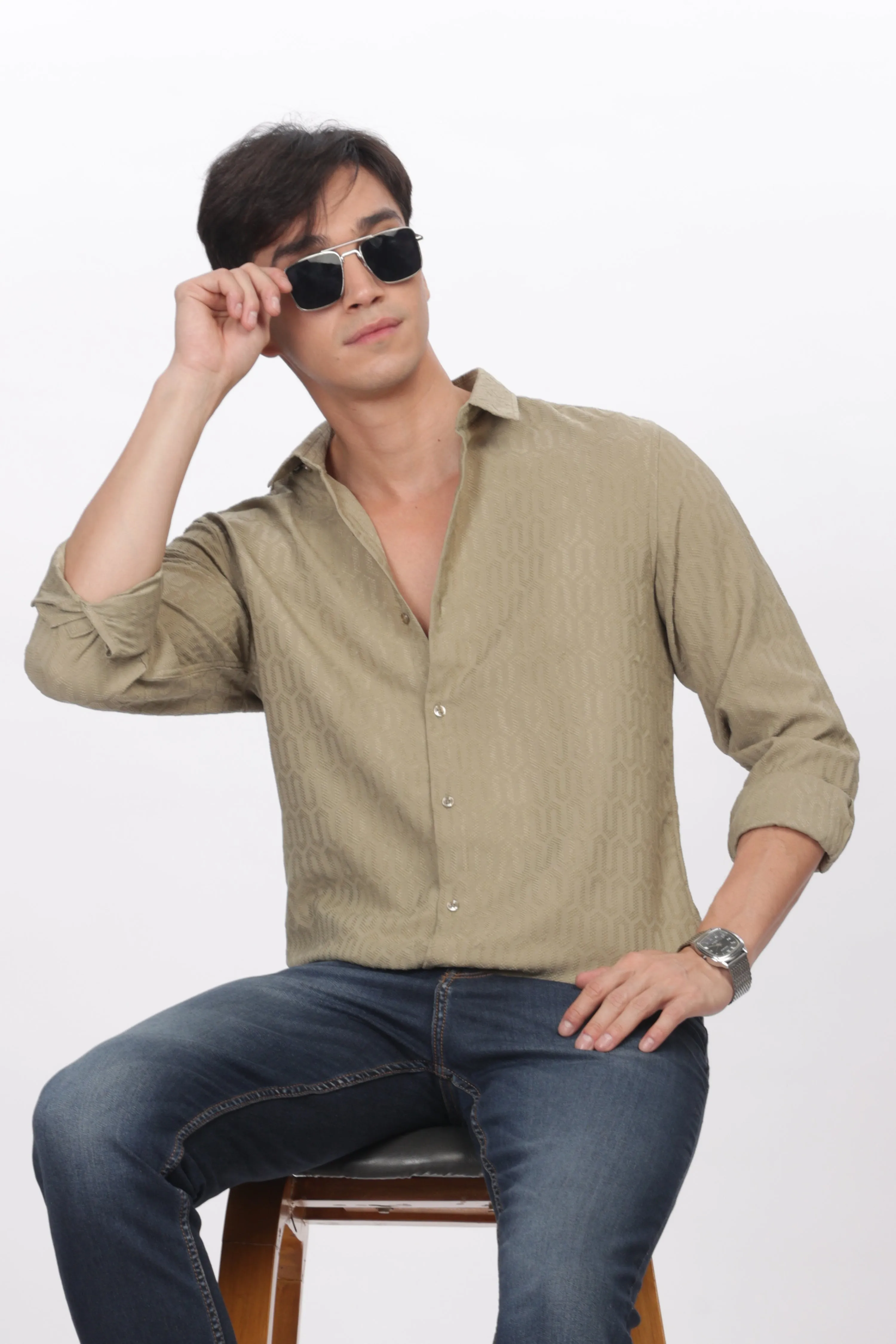 Sandal - Modern Fit Textured Shirt