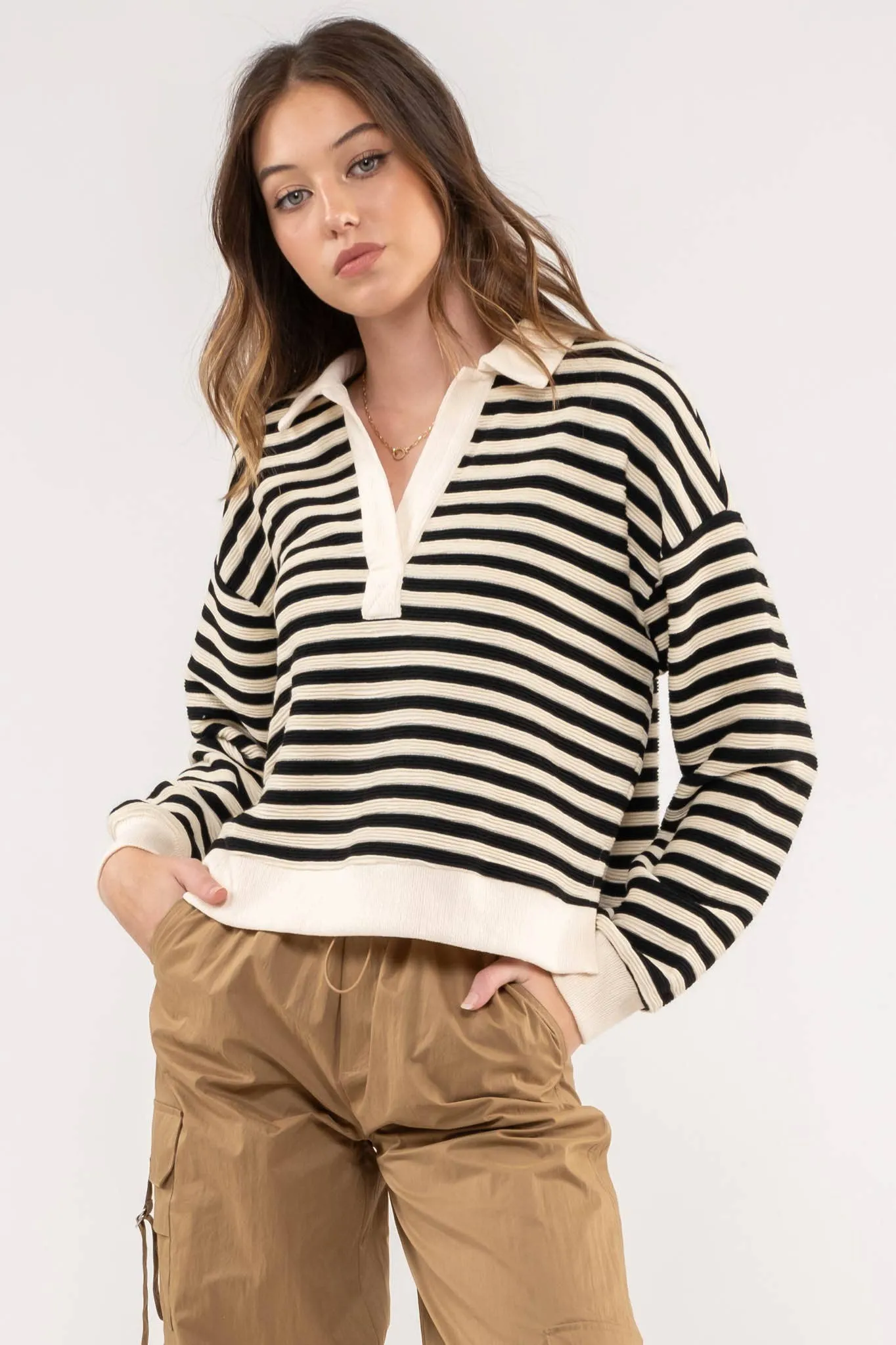 STRIPED COLLARED LONG SLEEVE POLO KNIT TOP