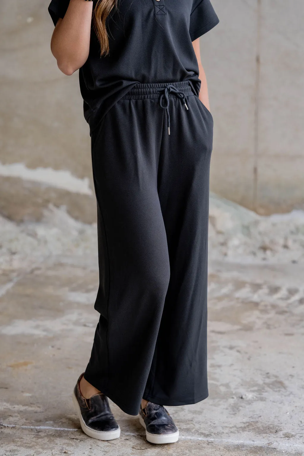 Textured Relaxed Pants