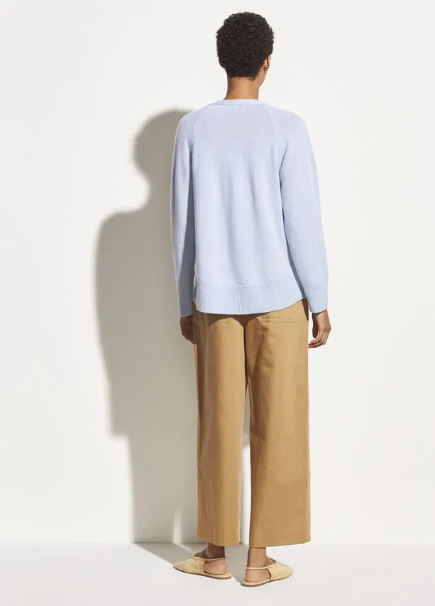 Vince - Marled V Neck Sweater in Powder Blue